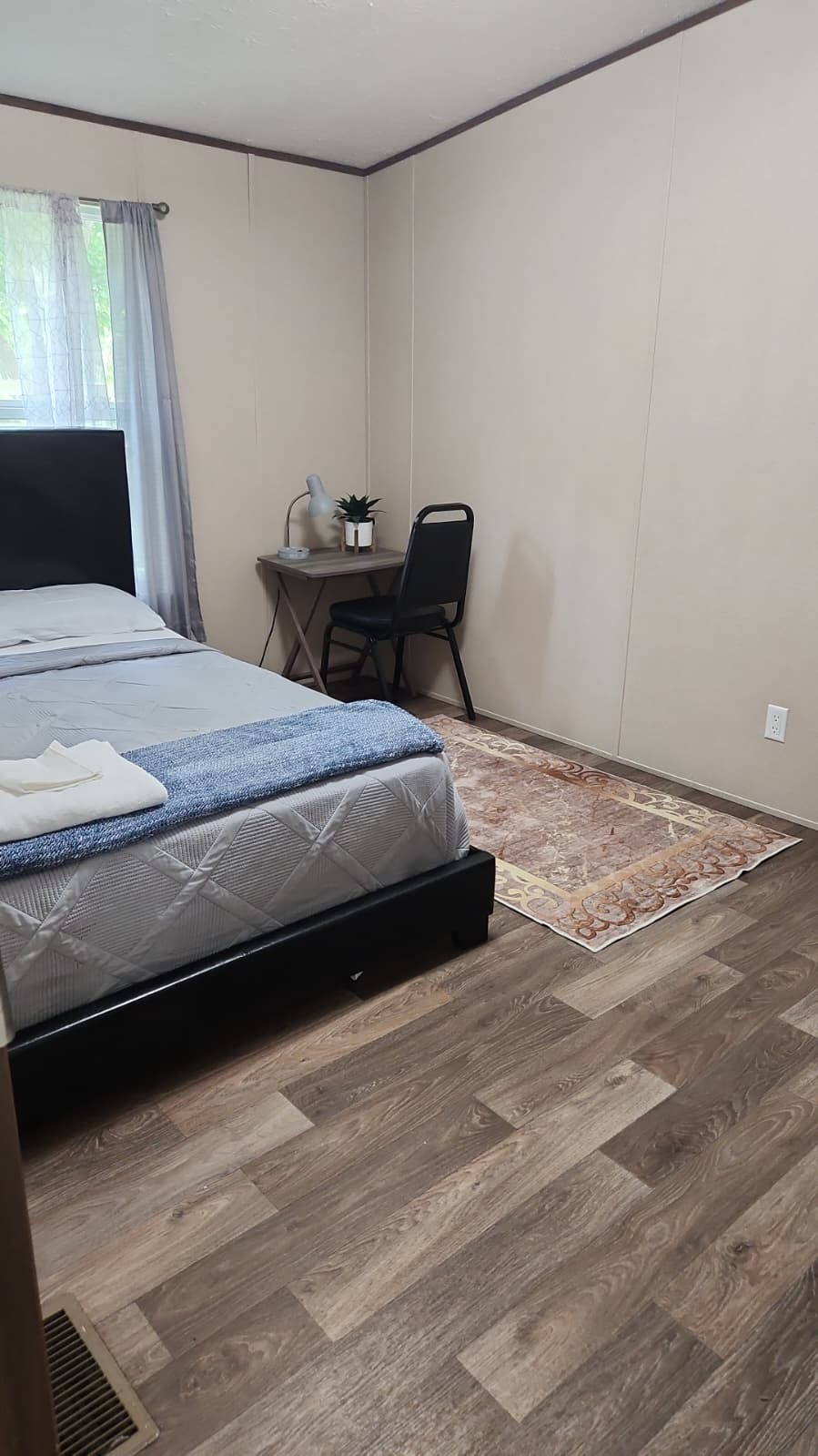 Single room option at Mt. Carmel Ranch